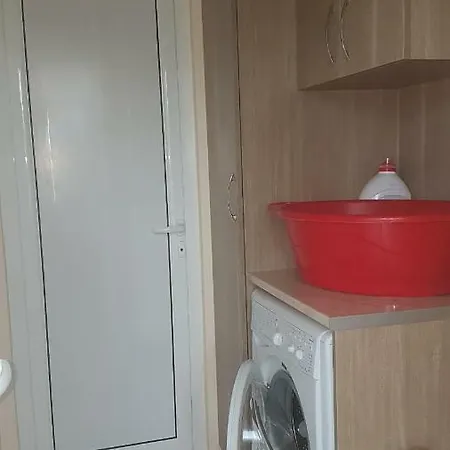 Garden House بيت للعطل *